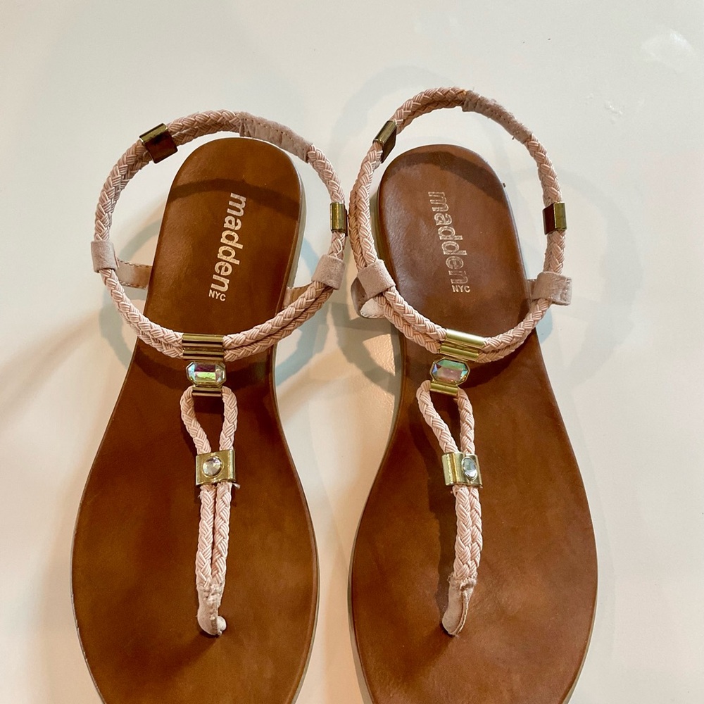 Madden NYC Pink, Gold & embellished with Crystals w Brown sole Sandals, size 8.5